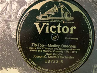 small_victor 18733 b.webp